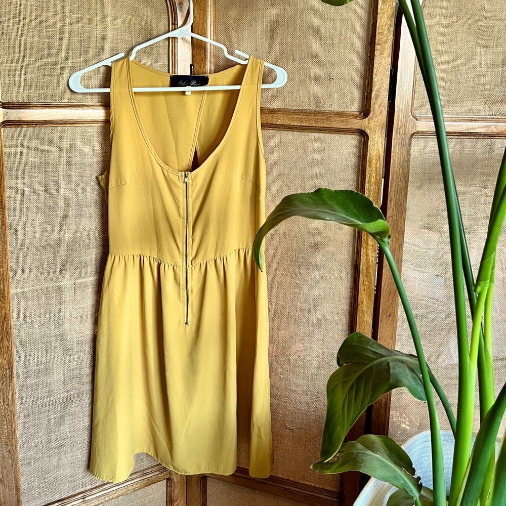 blue rain yellow dress size medium